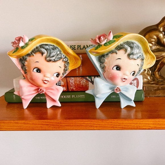 Vintage lefton miss dainty wallpockets - Picture 1 of 14